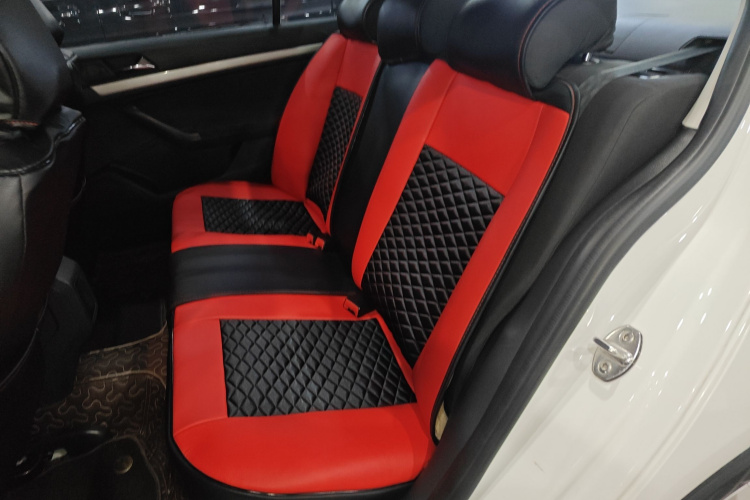 大众 朗逸 2017款 1.6L 自动风尚版中控内饰21