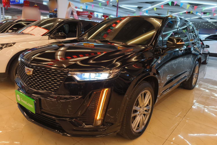 凯迪拉克XT6 2021款 2.0T 六座四驱豪华型车身外观1