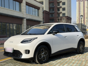 埃安 AION UT 2025款 420智享版