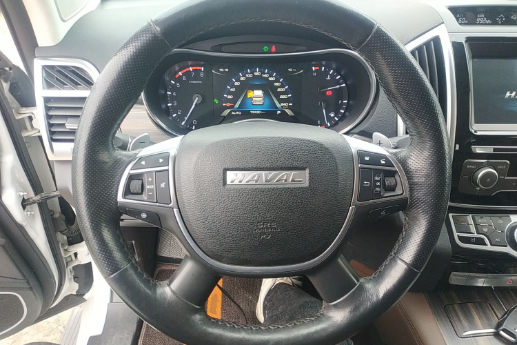 哈弗H9 2017款 2.0T 汽油四驱尊贵型 7座中控内饰13