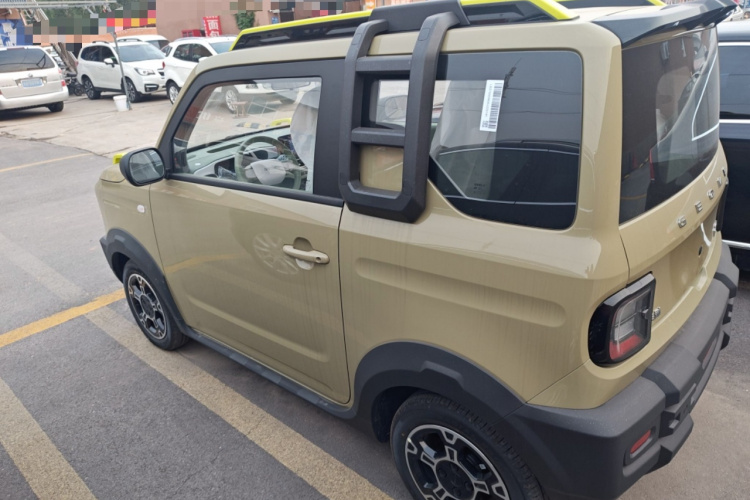 吉利银河 2025款 210km 熊猫骑士车身外观6003