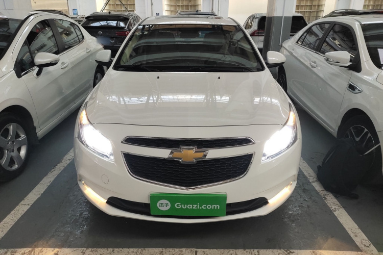 雪佛兰 科鲁兹 2015款 1.5L 经典 SE AT车身外观2