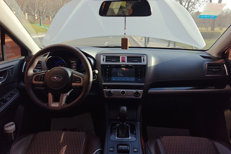 斯巴鲁 傲虎 2015款 2.5i 运动导航版中控内饰12