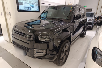 路虎卫士 2024款 110 3.0T P400 X-DYNAMIC HSE
