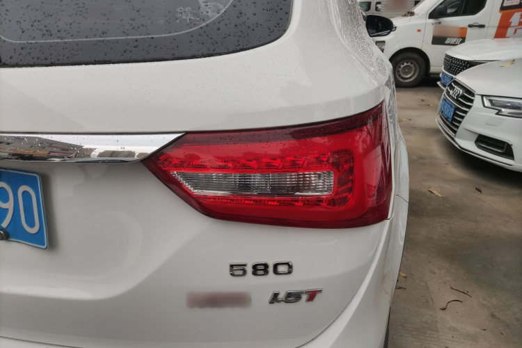 东风风光 风光580 2020款 1.5T CVT豪华型车身外观9