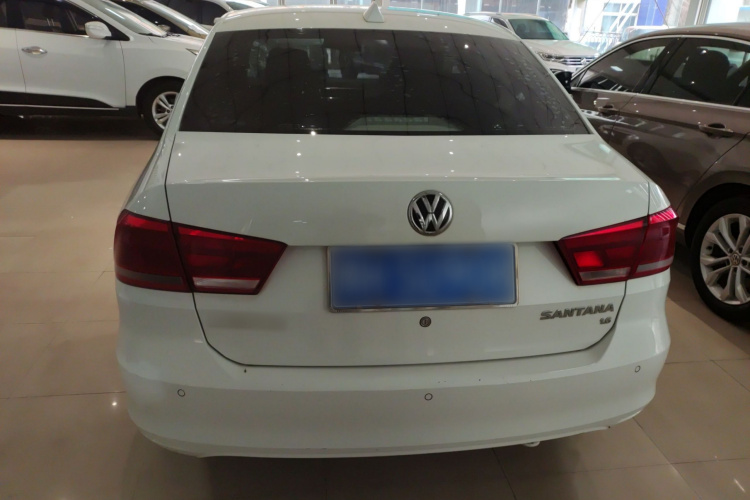 大众 桑塔纳 2015款 1.6L 自动舒适版车身外观6