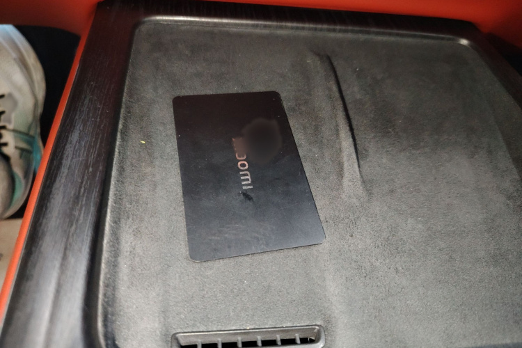 小米汽车 小米SU7 2024款 四驱超长续航高阶智驾Max版中控内饰7001