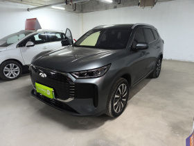 奇瑞 风云T8 2025款 1.5T 130km 豪华版5座