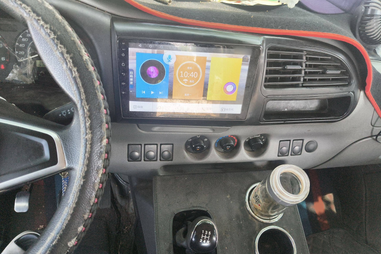 江铃 特顺 2019款 2.8T商运型长轴中顶7座后单胎国VI JX493局部细节16