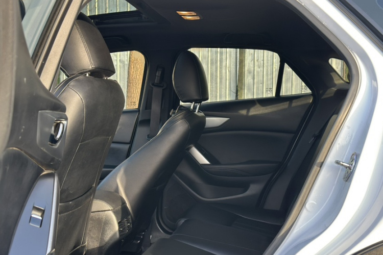 马自达CX-4 2018款 2.0L 自动两驱蓝天探索版 国V中控内饰7013