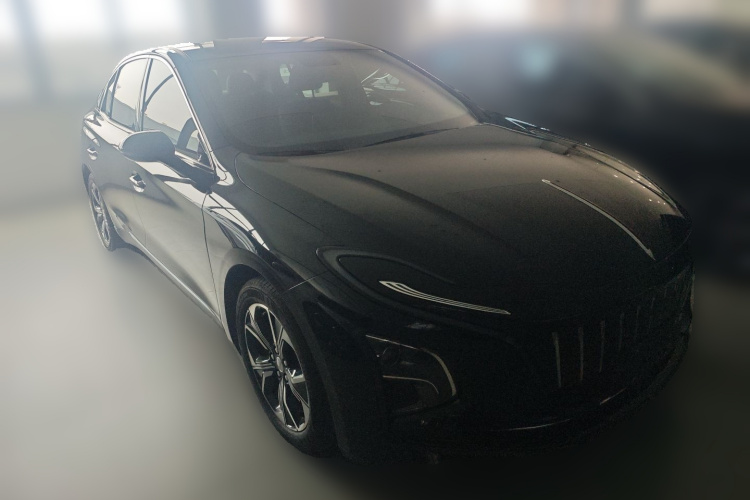 红旗E-QM5 2023款 基础出行版车身外观3