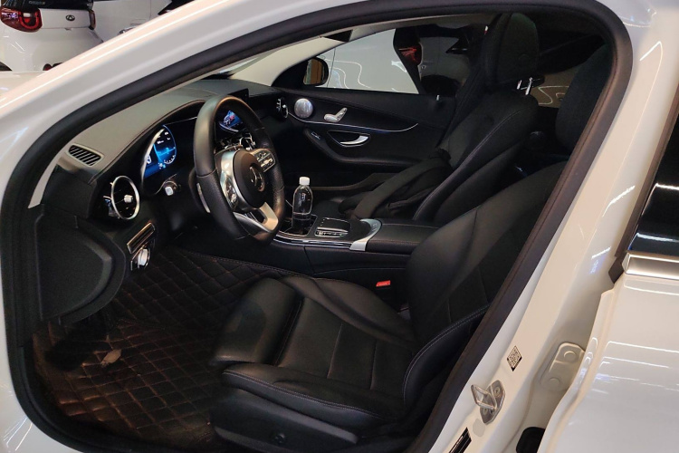 奔驰C级 2021款 C 200 L 时尚型运动版局部细节19