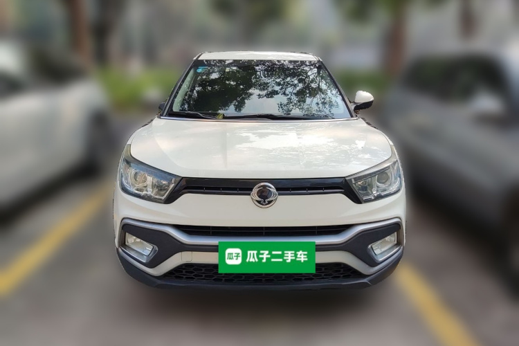 双龙 途凌 2016款 1.6L 汽油 两驱自动豪华版车身外观2