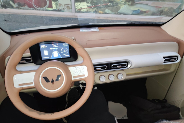 五菱汽车 宏光MINIEV 2024款 第三代 215km 青春版中控内饰7002