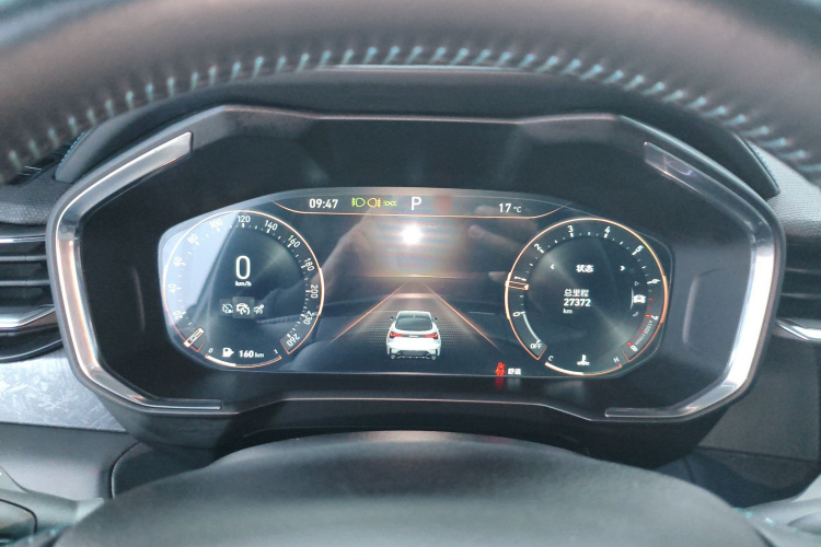 领克05 2022款 2.0TD 两驱耀Halo局部细节14