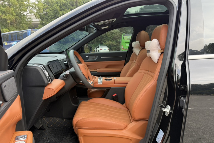 捷途山海L7 PLUS 2025款 121km 舒适版 5座局部细节19