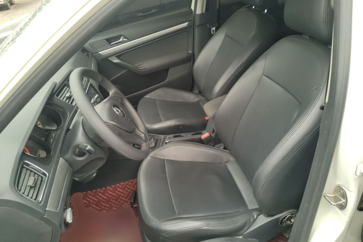 大众 朗逸 2017款 1.6L 自动风尚版中控内饰19