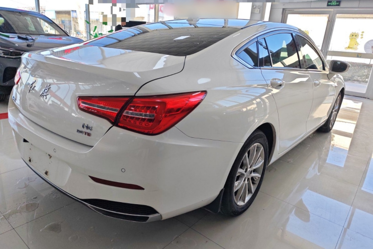 红旗H5 2018款 30TD 型动版车身外观6005