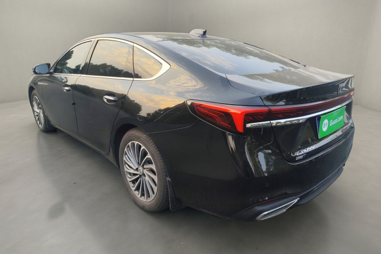 别克 君越 2023款 28T 越尊版车身外观5