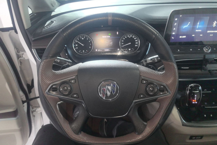 别克GL8 2021款 陆上公务舱 652T 豪华型中控内饰13