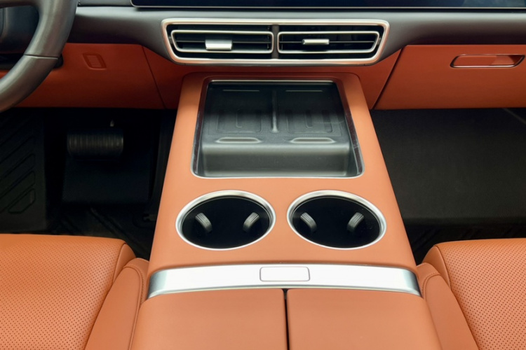 理想汽车 理想L6 2024款 Pro中控内饰7008