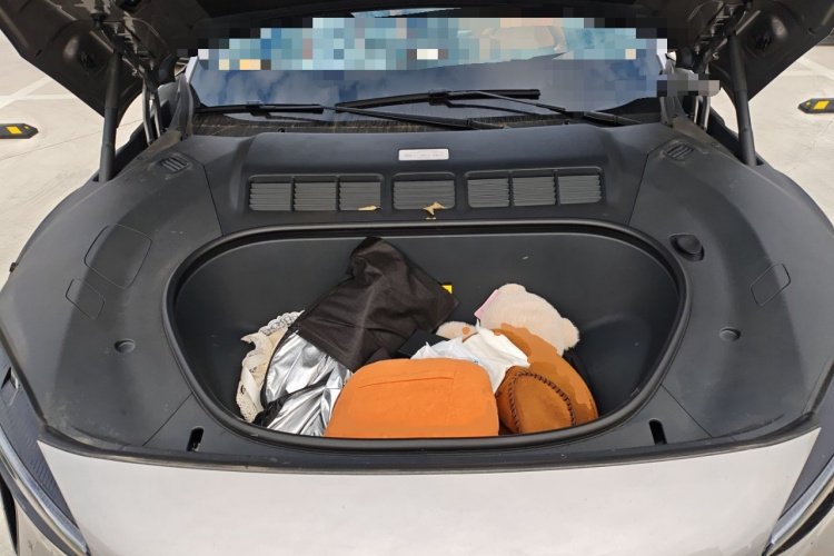 小米汽车 小米YU7 2025款 超长续航后驱版局部细节24