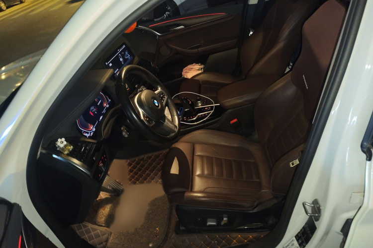 宝马X3 2020款  xDrive28i M运动套装局部细节19