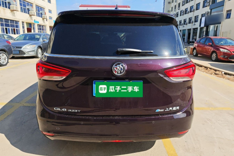 别克GL6 2021款 323T 轻混动互联豪华型车身外观6