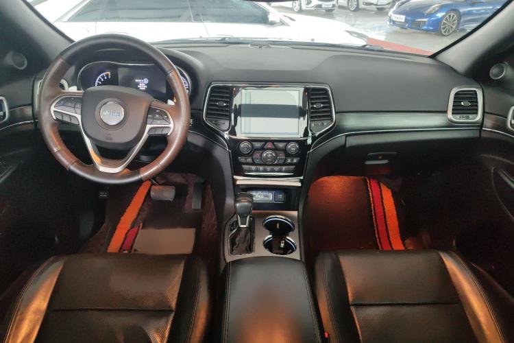 Jeep 大切诺基(进口) 2020款 3.0L 精英导航版中控内饰12