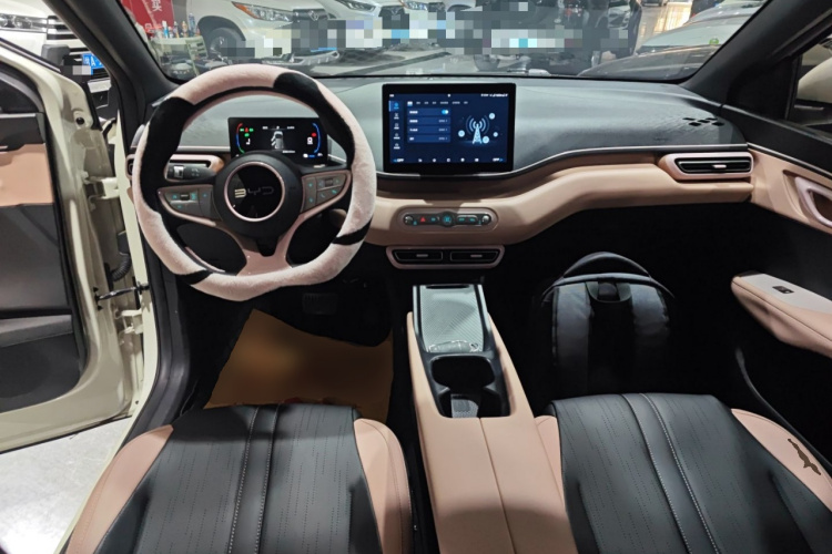 比亚迪 海鸥 2025款 305km 活力版中控内饰12