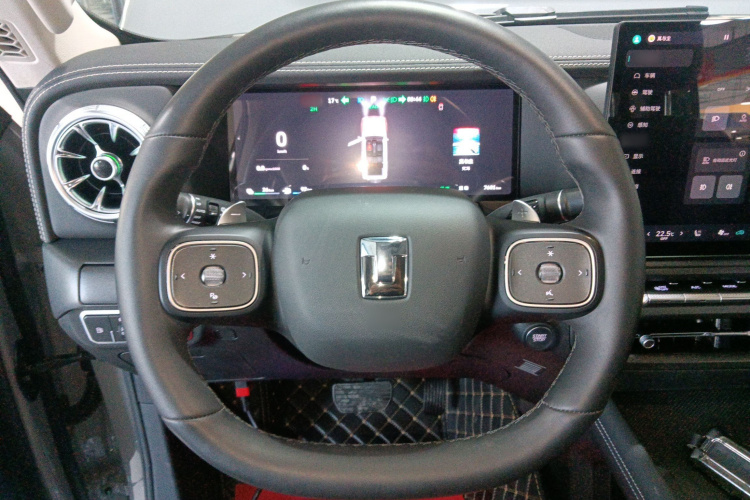 坦克300新能源 2025款 Hi4-T中控内饰13