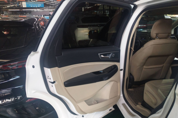 福特 锐界 2016款 EcoBoost 245 两驱精锐型 5座中控内饰7008