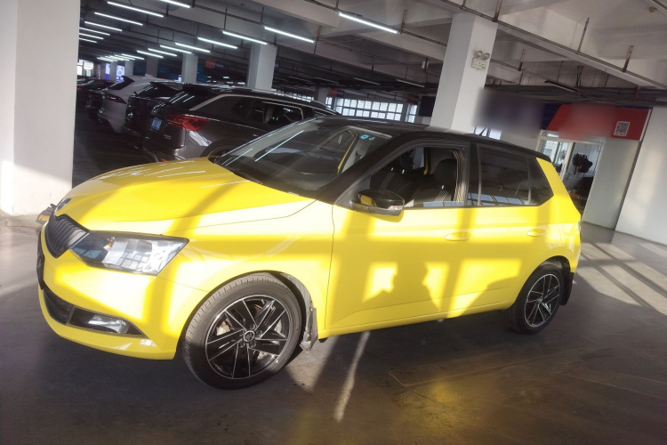 斯柯达 晶锐 2015款 1.6L 自动运动版车身外观6003