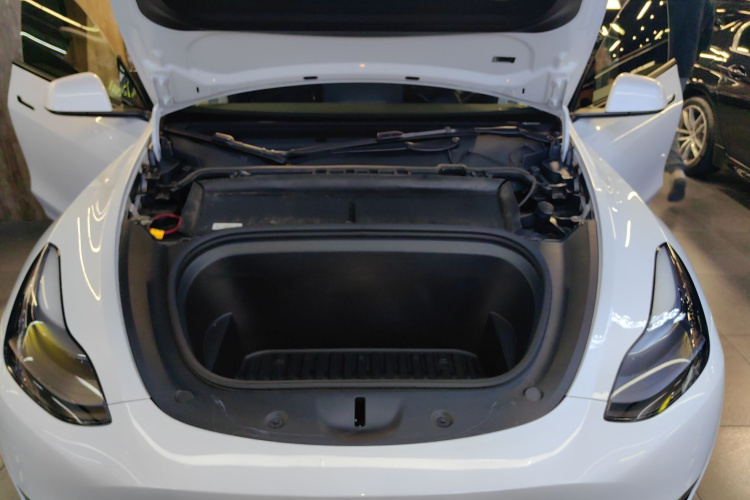 特斯拉 Model Y 2024款 后轮驱动版局部细节24