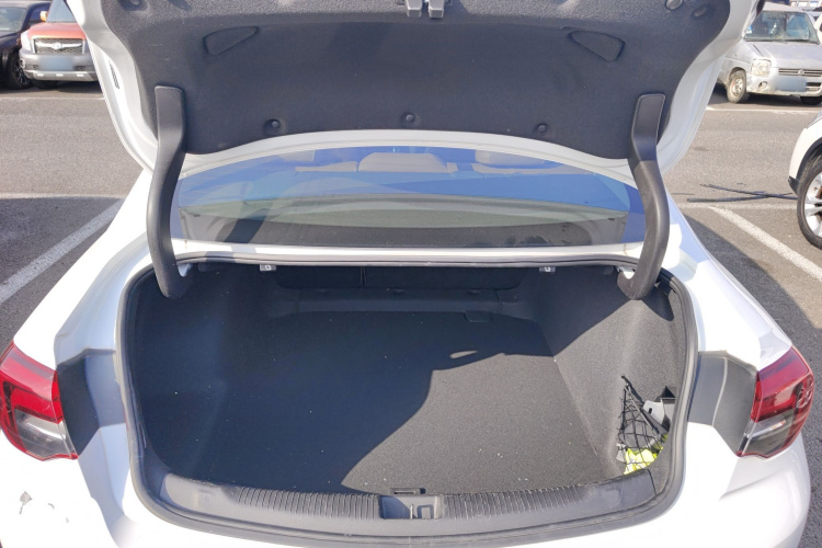 别克 君威 2019款 20T 精英型 国VI局部细节23