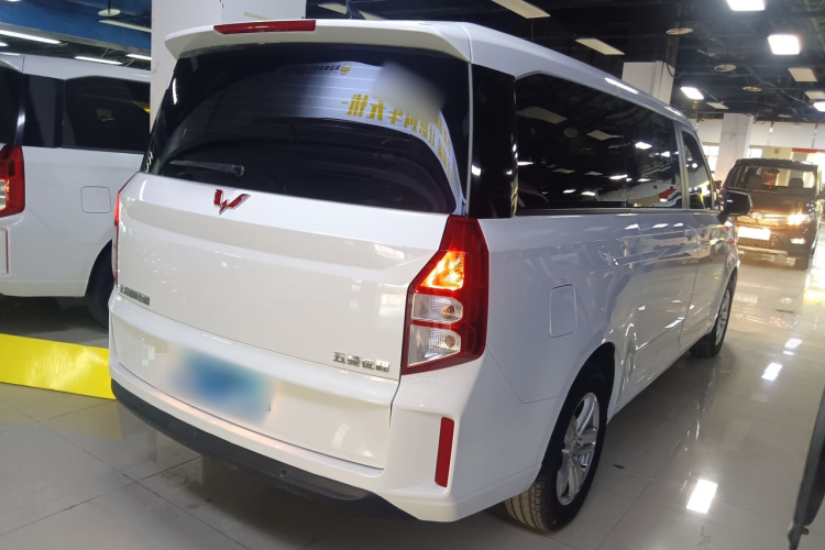 五菱汽车 五菱征程 2021款 1.5T 手动豪华型车身外观6005