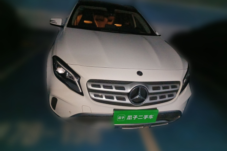 奔驰GLA 2018款 GLA 200 时尚型车身外观6001