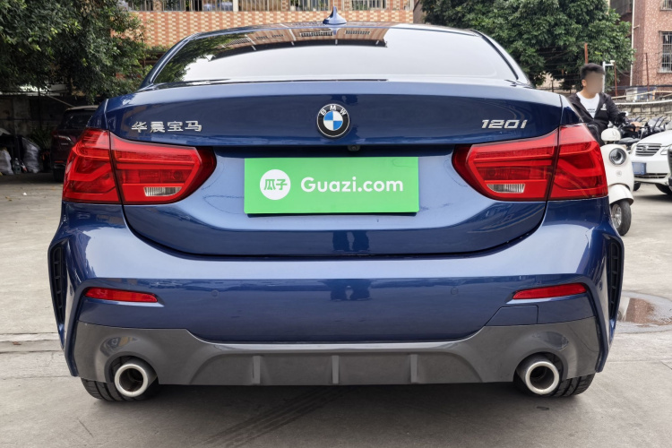 宝马1系 2021款 改款 120i M运动版车身外观6009