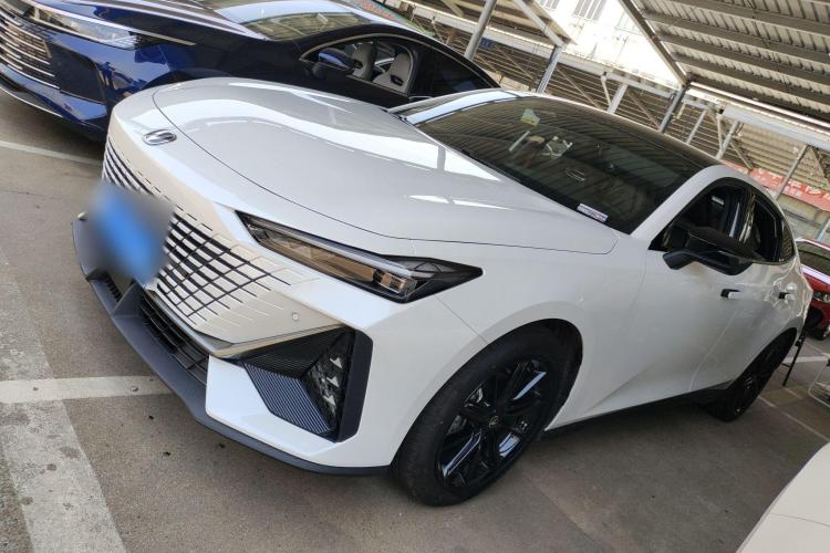 长安UNI-V 2024款 1.5T 高能版车身外观6003