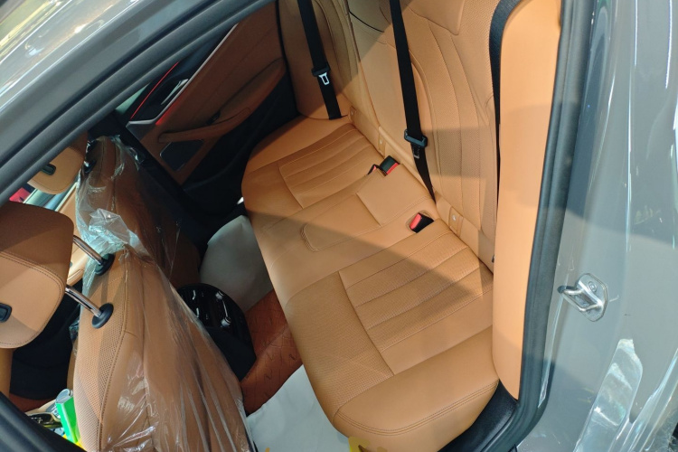 宝马5系(进口) 2022款 530i M运动套装中控内饰21