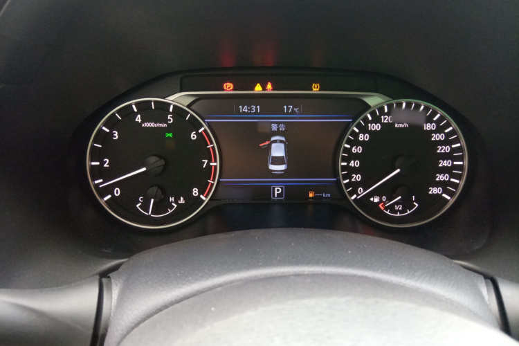 日产 天籁 2022款 2.0T XL 进享版局部细节14