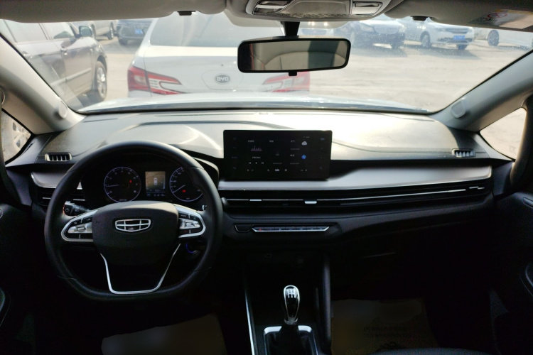 吉利汽车 远景X3 2021款 PRO 1.5L 手动精英型中控内饰12