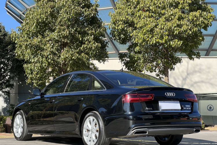 奥迪A6L 2018款 30周年年型 35 TFSI 时尚型车身外观6003