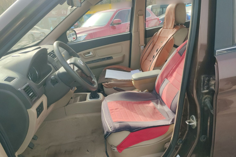 北汽威旺M30 2015款 1.5L基本型DAM15中控内饰19