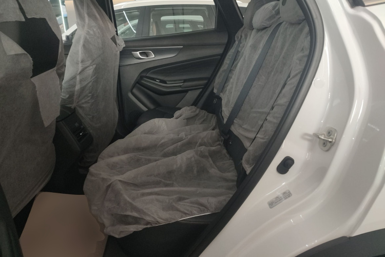 长安CS55PLUS PHEV 2025款 智慧新蓝鲸 125km 战舰版中控内饰21