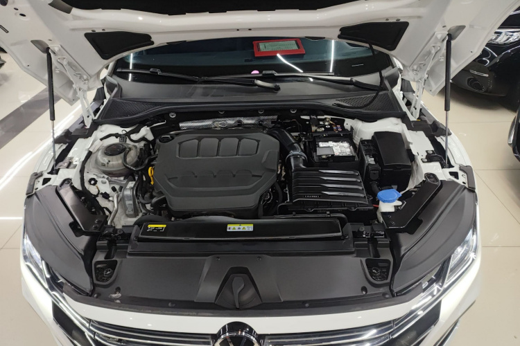 一汽-大众CC 2024款 380TSI 夺目版机舱底盘24