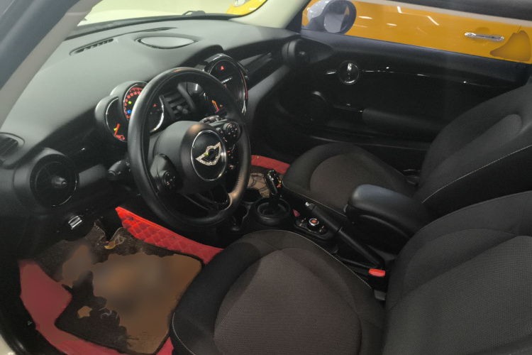 MINI 2018款 1.5T ONE PLUS中控内饰20