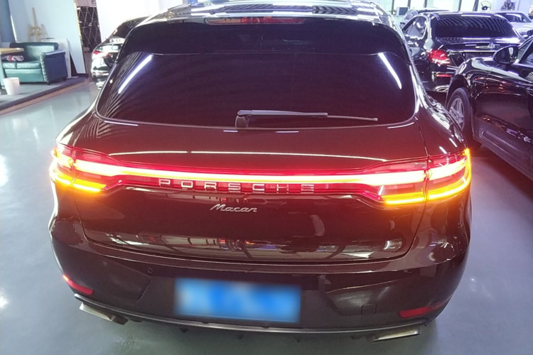 保时捷 2018款 Macan 2.0T车身外观6004