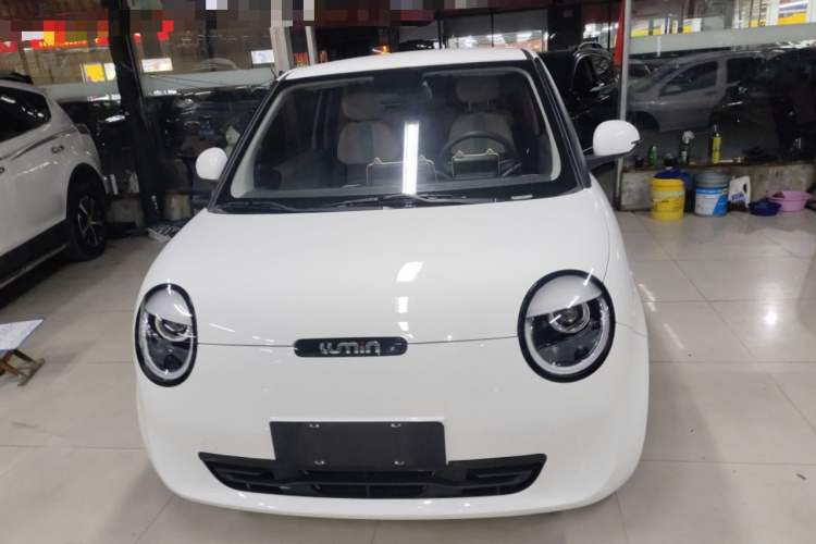 长安启源 长安Lumin 2022款 155km 清甜款车身外观2