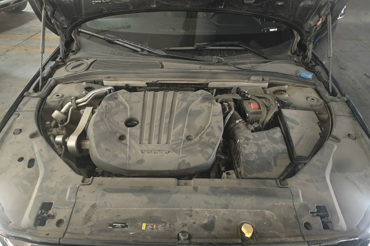 沃尔沃S90 2021款 B5 智远豪华版机舱底盘24